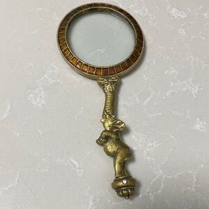 Elegant Gold Elephant Handle Magnifying Glass